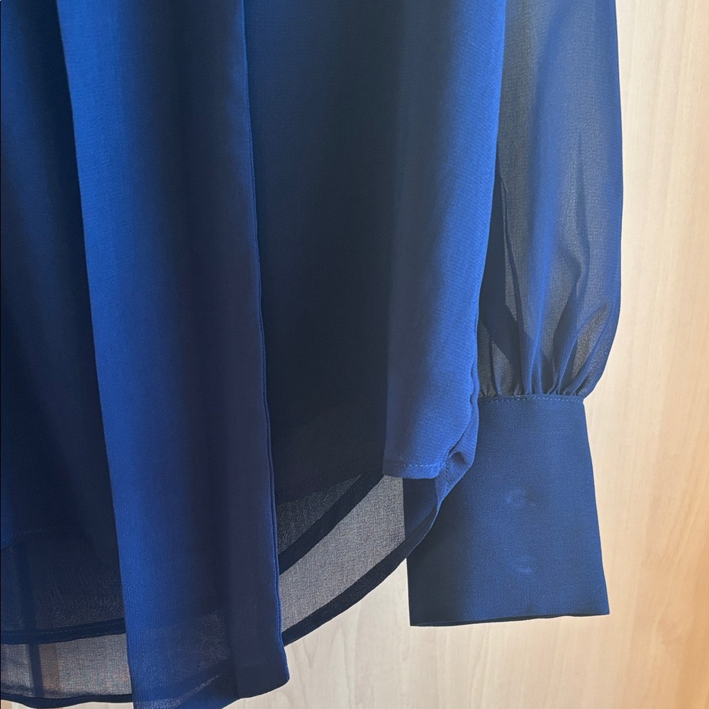 Ann Taylor Navy tie front blouse SP and wide leg slacks 4petite - EUC like new - Picture 8 of 15